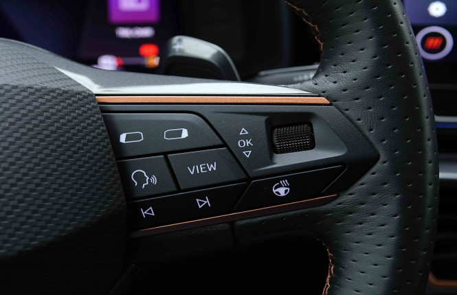 CUPRA_CUPRA_LEON_2655328_17.jpg