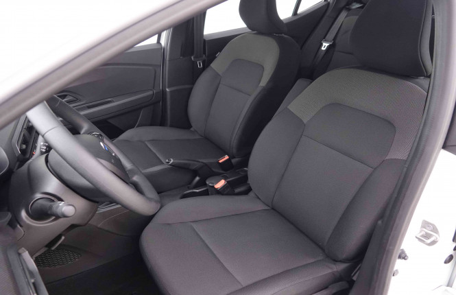 DACIA_DACIA_SANDERO_2548580_6.jpg