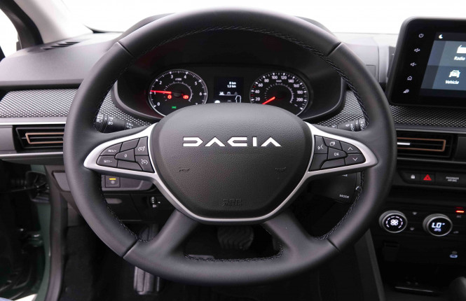 DACIA_DACIA_SANDERO_2548741_8.jpg