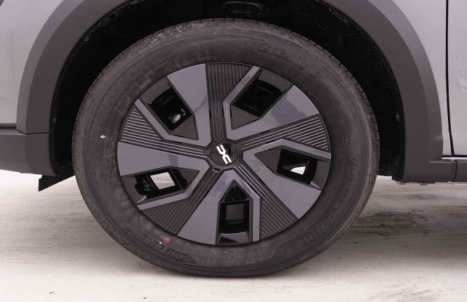 DACIA_DACIA_SANDERO_2549315_19.jpg