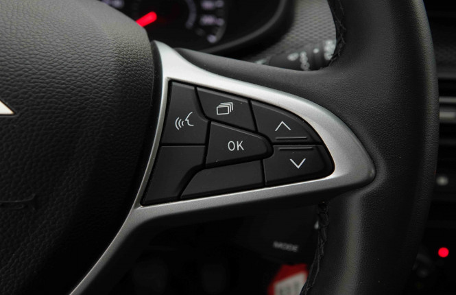 DACIA_DACIA_SANDERO_2654479_19.jpg DACIA_DACIA_SANDERO_2654479_19.jpg