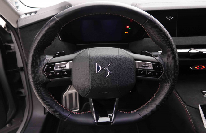 DS_DS_DS4_2550408_8.jpg DS_DS_DS4_2550408_8.jpg