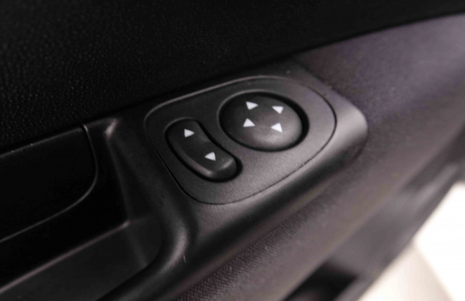 FIAT_FIAT_500C_2550905_17.jpg FIAT_FIAT_500C_2550905_17.jpg