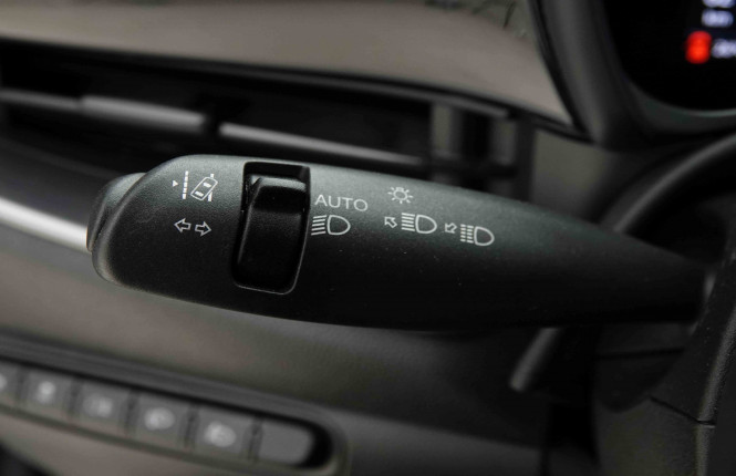 FIAT_FIAT_500C_2653938_17.jpg FIAT_FIAT_500C_2653938_17.jpg
