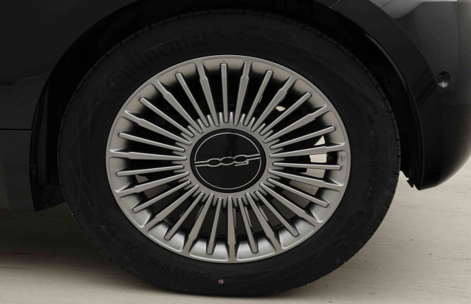FIAT_FIAT_500C_2653940_23.jpg