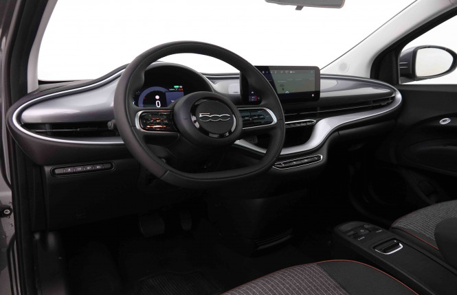 FIAT_FIAT_500E_2550752_7.jpg FIAT_FIAT_500E_2550752_7.jpg