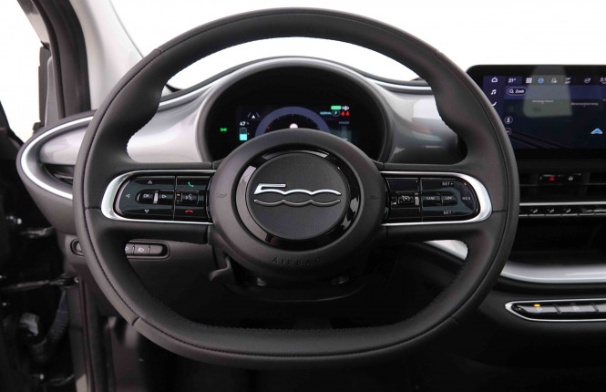 FIAT_FIAT_500E_2550752_9.jpg FIAT_FIAT_500E_2550752_9.jpg