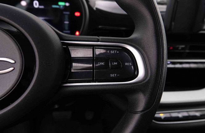 FIAT_FIAT_500E_2551108_16.jpg FIAT_FIAT_500E_2551108_16.jpg