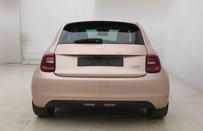 FIAT_FIAT_500E_2654268_30.jpg FIAT_FIAT_500E_2654268_30.jpg
