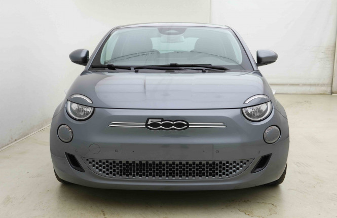 FIAT_FIAT_500E_2654270_27.jpg FIAT_FIAT_500E_2654270_27.jpg