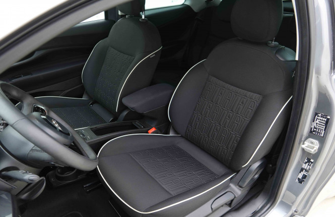 FIAT_FIAT_500E_2654270_6.jpg FIAT_FIAT_500E_2654270_6.jpg