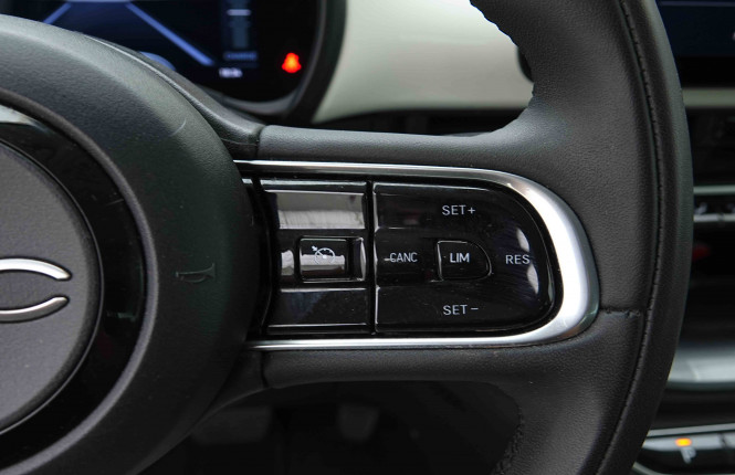 FIAT_FIAT_500E_2654271_19.jpg FIAT_FIAT_500E_2654271_19.jpg