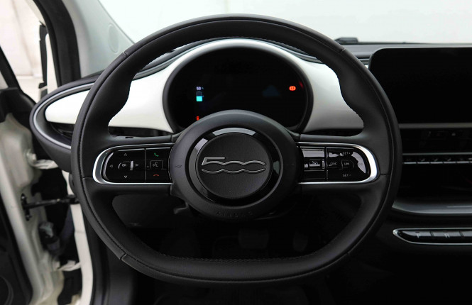 FIAT_FIAT_500E_2654272_8.jpg FIAT_FIAT_500E_2654272_8.jpg