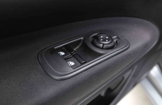 FIAT_FIAT_500E_2654274_20.jpg FIAT_FIAT_500E_2654274_20.jpg