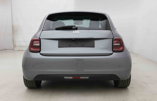 FIAT_FIAT_500E_2654274_27.jpg FIAT_FIAT_500E_2654274_27.jpg