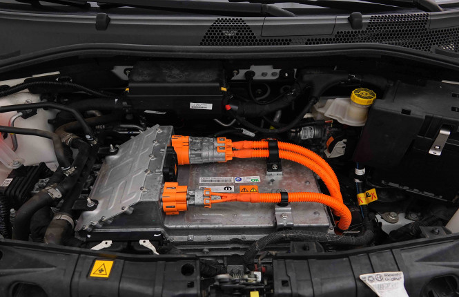FIAT_FIAT_500E_2654277_23.jpg FIAT_FIAT_500E_2654277_23.jpg