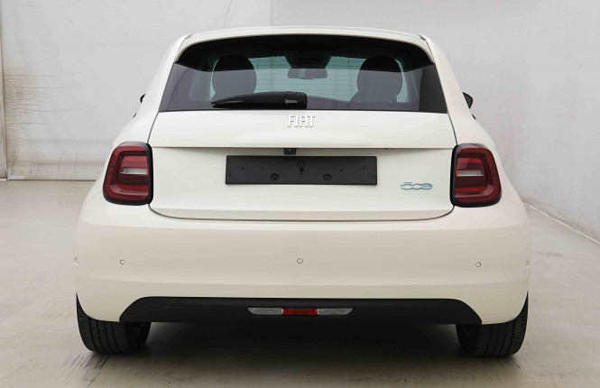 FIAT_FIAT_500E_2654280_29.jpg FIAT_FIAT_500E_2654280_29.jpg