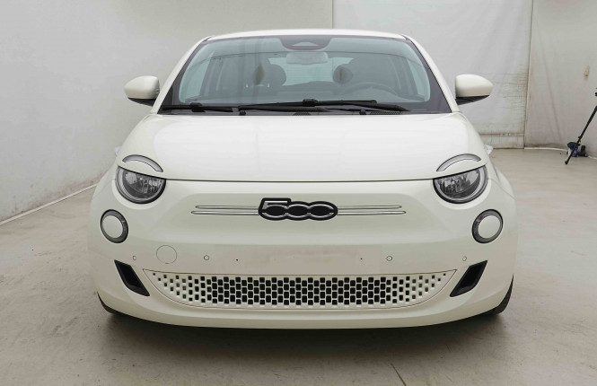 FIAT_FIAT_500E_2654282_27.jpg