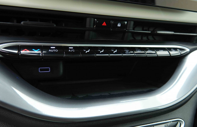 FIAT_FIAT_500E_2654283_13.jpg FIAT_FIAT_500E_2654283_13.jpg