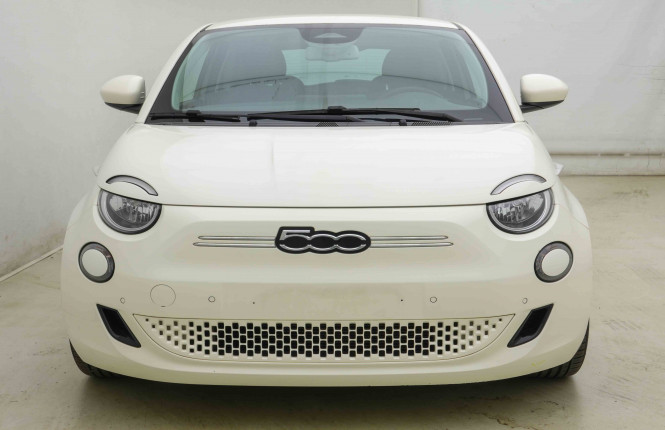 FIAT_FIAT_500E_2654283_26.jpg FIAT_FIAT_500E_2654283_26.jpg