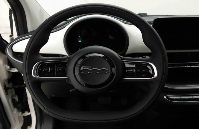 FIAT_FIAT_500E_2654498_8.jpg FIAT_FIAT_500E_2654498_8.jpg
