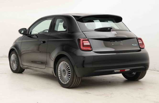 FIAT_FIAT_500E_2654507_25.jpg FIAT_FIAT_500E_2654507_25.jpg