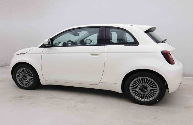 FIAT_FIAT_500E_2655007_26.jpg FIAT_FIAT_500E_2655007_26.jpg