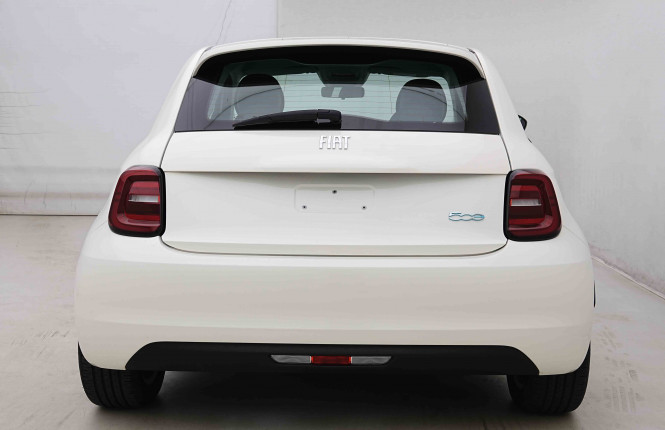 FIAT_FIAT_500E_2655007_28.jpg FIAT_FIAT_500E_2655007_28.jpg