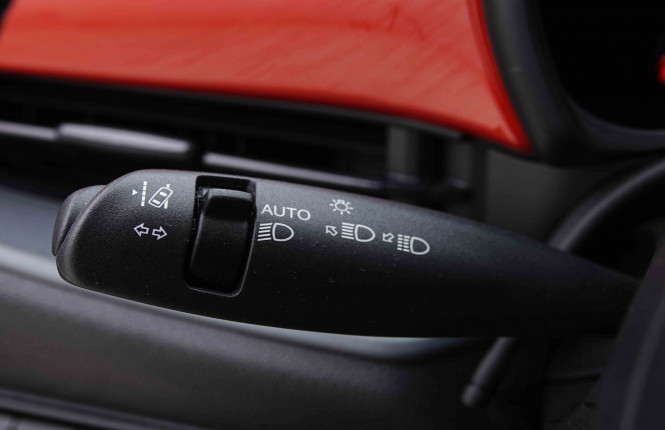 FIAT_FIAT_500E_2655011_13.jpg