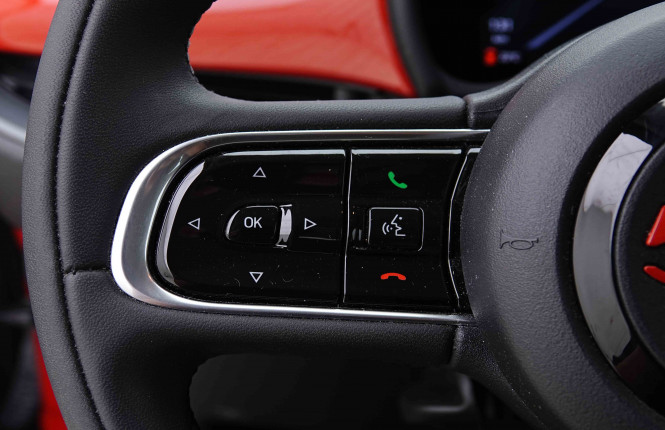 FIAT_FIAT_500E_2655011_15.jpg