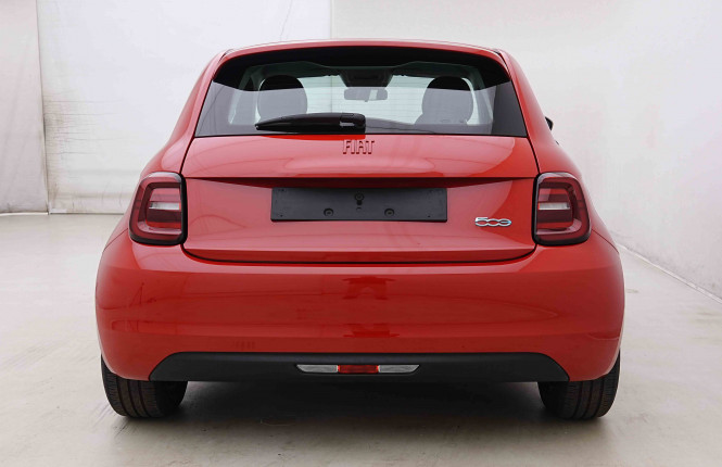 FIAT_FIAT_500E_2655011_27.jpg