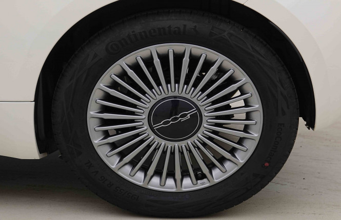 FIAT_FIAT_500E_2655014_21.jpg