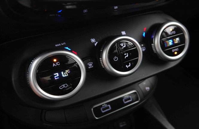 FIAT_FIAT_500X_2549793_13.jpg