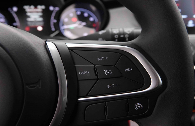 FIAT_FIAT_500X_2652310_17.jpg FIAT_FIAT_500X_2652310_17.jpg