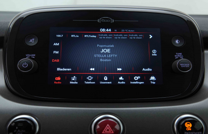 FIAT_FIAT_500X_2655199_9.jpg FIAT_FIAT_500X_2655199_9.jpg