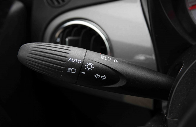 FIAT_FIAT_500_2551132_13.jpg FIAT_FIAT_500_2551132_13.jpg