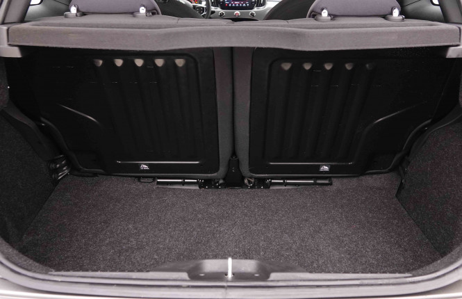 FIAT_FIAT_500_2551219_5.jpg FIAT_FIAT_500_2551219_5.jpg