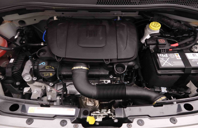 FIAT_FIAT_500_2652453_19.jpg FIAT_FIAT_500_2652453_19.jpg