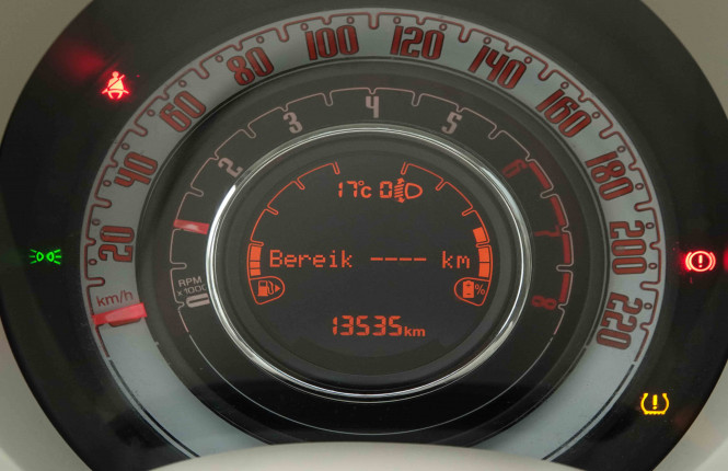 FIAT_FIAT_500_2653547_13.jpg