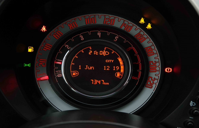 FIAT_FIAT_500_2653727_12.jpg FIAT_FIAT_500_2653727_12.jpg