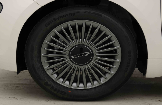 FIAT_FIAT_500_2654351_20.jpg