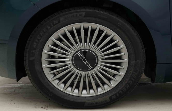 FIAT_FIAT_500_2654353_21.jpg