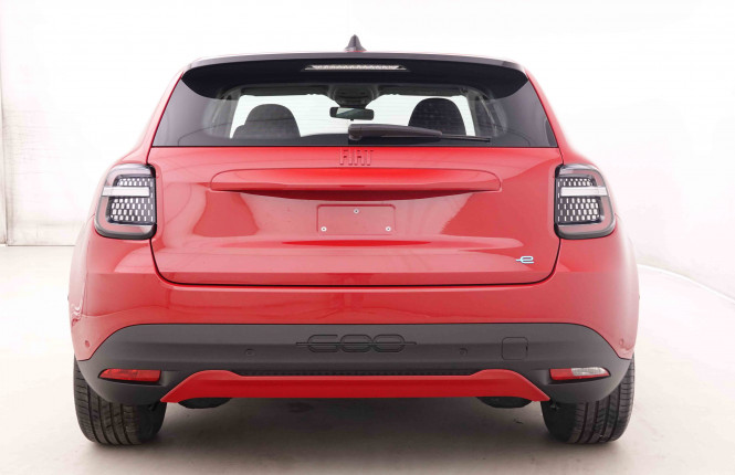FIAT_FIAT_600_2547766_27.jpg