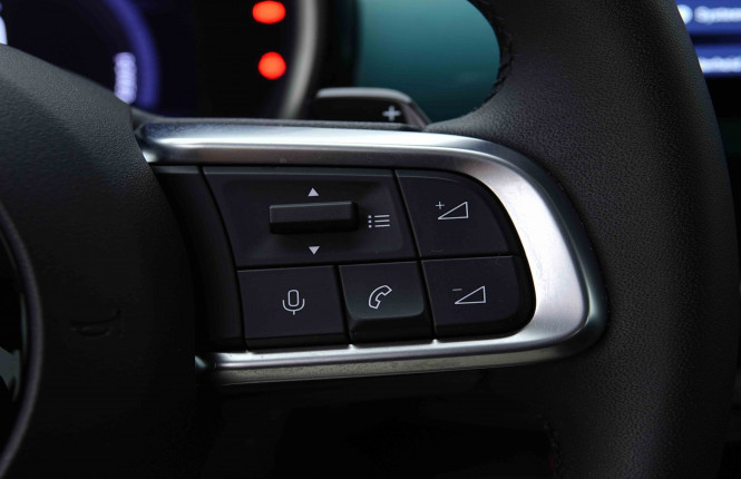 FIAT_FIAT_600_2654210_18.jpg FIAT_FIAT_600_2654210_18.jpg