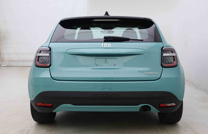 FIAT_FIAT_600_2654210_27.jpg FIAT_FIAT_600_2654210_27.jpg