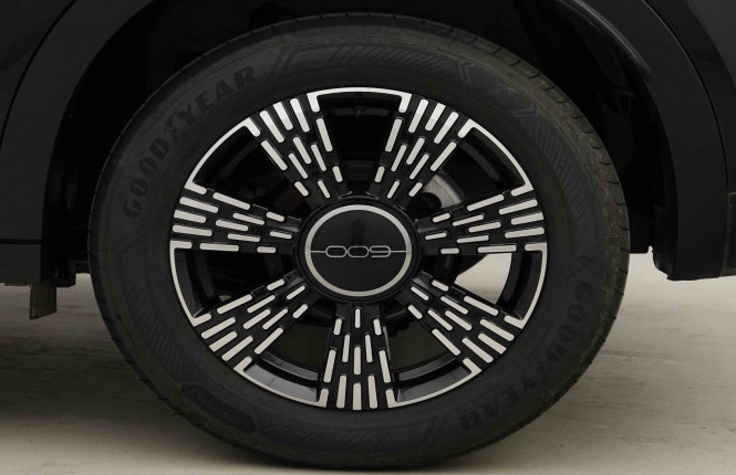 FIAT_FIAT_600_2654225_20.jpg FIAT_FIAT_600_2654225_20.jpg