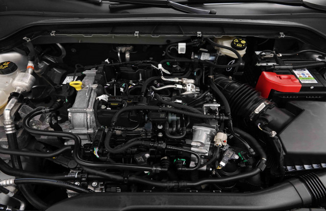 FORD_FORD_FOCUS_2652997_20.jpg