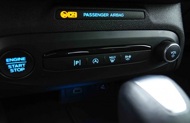 FORD_FORD_FOCUS_2654319_12.jpg FORD_FORD_FOCUS_2654319_12.jpg