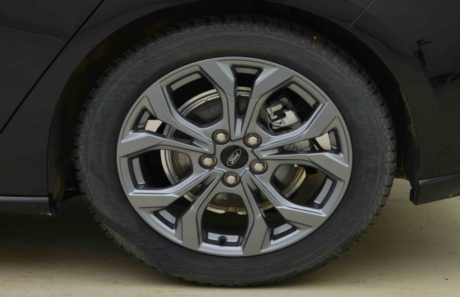 FORD_FORD_FOCUS_2654326_20.jpg FORD_FORD_FOCUS_2654326_20.jpg