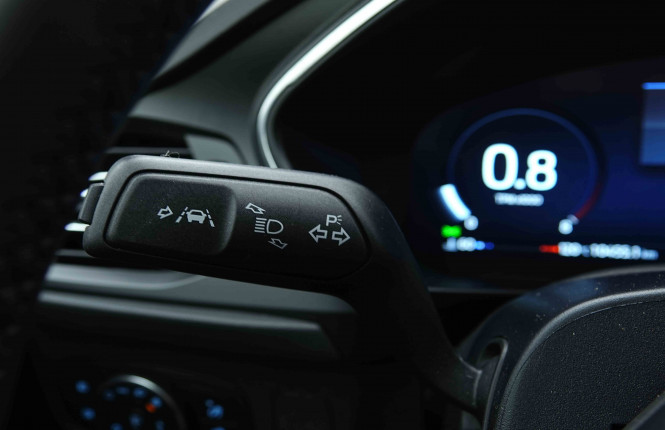 FORD_FORD_FOCUS_2654766_14.jpg FORD_FORD_FOCUS_2654766_14.jpg